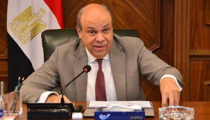 مطارات مصر في مهب الخصخصة.. دخان "الإدارة" ونار البيع يهددان أهم قطاع سيادي