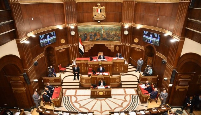 استثناء عقارات العسكر من الضريبة العقارية وتحطيم أسس "المواطنة"