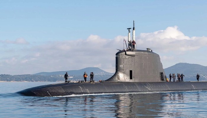 الأكثر تطورًا في العالم.. مصر تهدد فرنسا إذا لم تحصل على الغواصة "باراكودا"