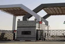 قرار سياسي وتنفيذ عسكري.. "يديعوت" تكشف آلية تشغيل معبر رفح ودور مصر فيه