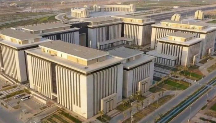 تكلفة بلا عائد واضح: 7.6 مليار جنيه سنويًا لتشغيل الحي الحكومي بالعاصمة الإدارية تعري حكومة الفساد