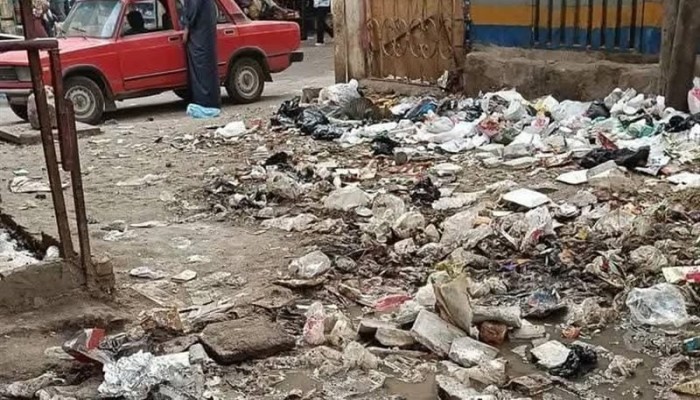 قليوب تختنق تحت وطأة الإهمال.. القمامة ومياه الصرف تحاصر الأهالي وتهدد بكارثة بيئية