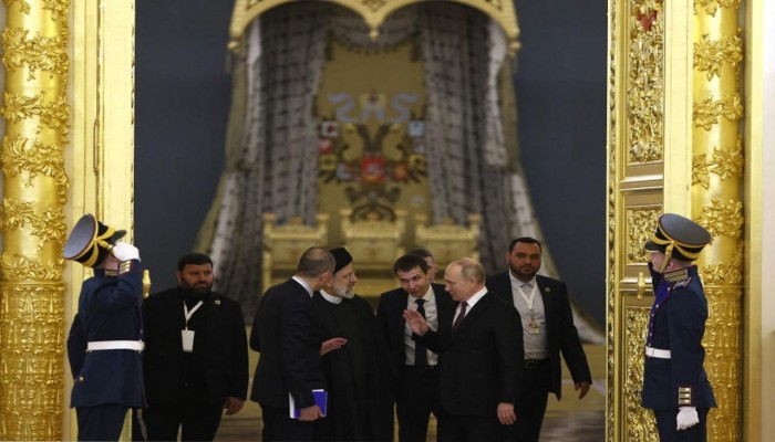 تقاطع النيران: كيف يكتب التحالف الروسي الإيراني مستقبل النظام الدولي؟