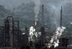 تشاتام هآوس || سيطرة الولايات المتحدة على نفط فنزويلا قد لا تكون الغنيمة التي يتوقعها ترامب