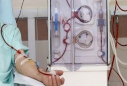 شاهد|| استغاثة مريضة من إعادة استعمال أدوات طبية بمركز غسيل كلوي بالخرسا في دمياط