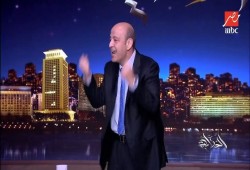 شاهد || فضيحة الإعلامي عمرو أديب مع الضحايا الـ11 بحادث المنيا