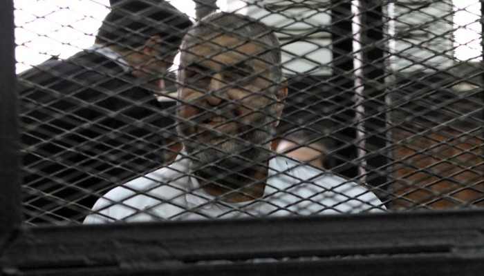 محروم من الزيارات للعام العاشر.. حقيقة وفاة المهندس خيرت الشاطر  في معتقلات السيسي