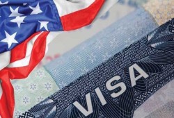 الولايات المتحدة توقف منح التأشيرات لـ 75 دولة بينها مصر