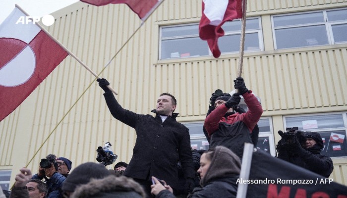 مظاهرات موسعة بجرينلاند ضد مخططات ترامب لضمها بعد فرض رسوم جمركية على الجزيرة ودول أوربية