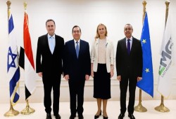 من رفض شروط صفقة الغاز الإسرائيلية إلى تمريرها.. كيف تخلّت مصر عن تحفظاتها ووضعت أمن طاقتها تحت رحمة تل أبيب؟