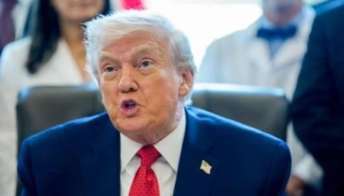 بيزنس ستاندرد || ترامب يطالب الدول بدفع مليار دولار للبقاء في «مجلس السلام» الجديد