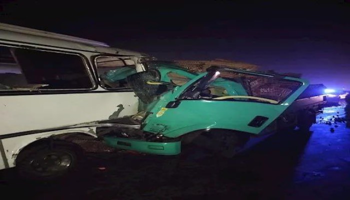 تصادم سيارتي خضار يشل طريق شبرا- بنها الحر ويصيب 8 أشخاص