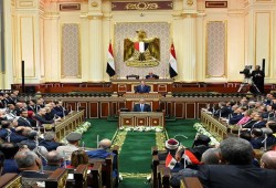 تعطيل جلسات مجلس النواب لأجل غير مسمى... جهل وفوضى الأعضاء؟ أم انتظار للحل؟