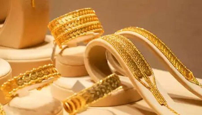 ارتفاع قياسي جديد في أسعار الذهب.. الجرام عيار 21 يسجل 6350 جنيهًا متأثرًًا بالأسعار العالمية.. ما التفاصيل؟