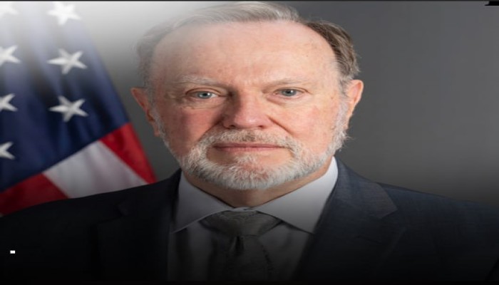 مساعد وزير الخارجية الأمريكي السابق: لا تطلبوا من الولايات المتحدة الاختيار بين مصر وإثيوبيا