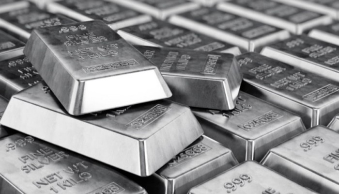 الفضة تحطِّم حاجز 100 دولار للأونصة وتقفز بأكثر من 150% عالميًا