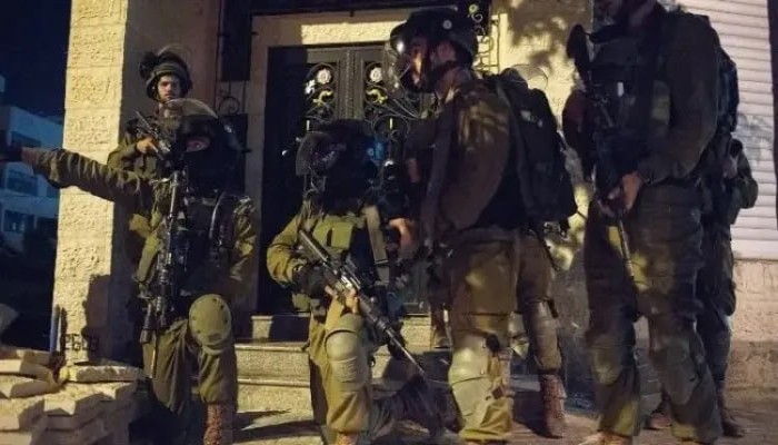 الاحتلال الصهيوني يشن حملة اعتقالات واسعة ويهدم منازل في القدس والضفة
