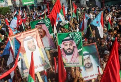 فورين بوليسي || الشرق الأوسط بين فريقين متنافسين: تحالف إبراهيمي وآخر إسلامي يعيدان تشكيل الإقليم