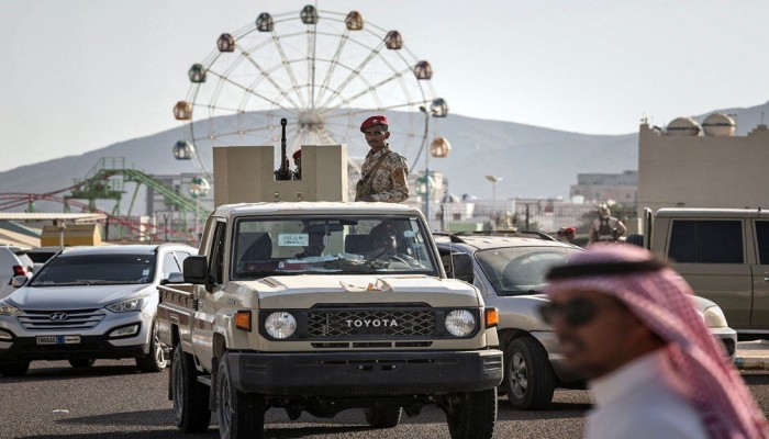 مونوكول || دول الخليج تُظهر صورة وحدة.. لكن حربًا إعلامية بالوكالة تروي حكاية أخرى