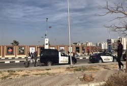 معرض القاهرة الدولي للكتاب.. حين تتحول أكبر تظاهرة ثقافية إلى ثكنة رقابية عسكرية بين فكي الجيش والشرطة