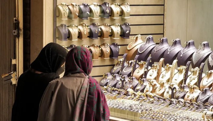 طوابير الذهب في مصر.. قفزات يومية بالأسعار تربك  الجميع