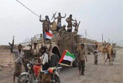 اليمن على مفترق تصعيد سياسي: إغلاق مقار الانتقالي وتصدع الحلفاء الإقليميين وملفات الانتهاكات تعود للواجهة