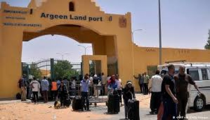 راديو دبنقا|| حملة قمع "غير قانونية" تستهدف اللاجئين السودانيين في مصر