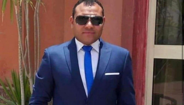 مؤمن عويس رئيس المباحث يمارس التعذيب والضرب  ضد معتقلي سجن 430 بوادي النطرون