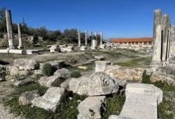 الجارديان || «انتهاك لتاريخنا»: غضب فلسطيني إزاء خطة إسرائيل الاستيلاء على موقع أثري تاريخي في الضفة الغربية