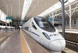 إسكندرية أسرع… واقتصاد أبطأ؟ جدل ربط المترو بالقطار الكهربائي السريع