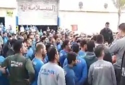 فصل 25 عاملًا بمصنع «بيراميدز» ببورسعيد عقب وقفة ضد تسريح 200 عامل وصرف الحوافز