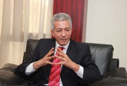 علاء عز يتباهى بمص دم العمال المصريين.. فارق الأجور بين تركيا (800 دولار) ومصر (180 دولارًا) جلب لنا استثمارات بـ 15 مليار دولار