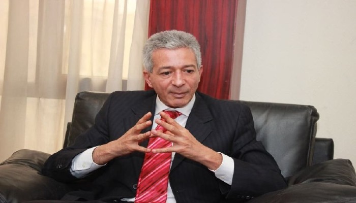 علاء عز يتباهى بمص دم العمال المصريين.. فارق الأجور بين تركيا (800 دولار) ومصر (180 دولارًا) جلب لنا استثمارات بـ 15 مليار دولار