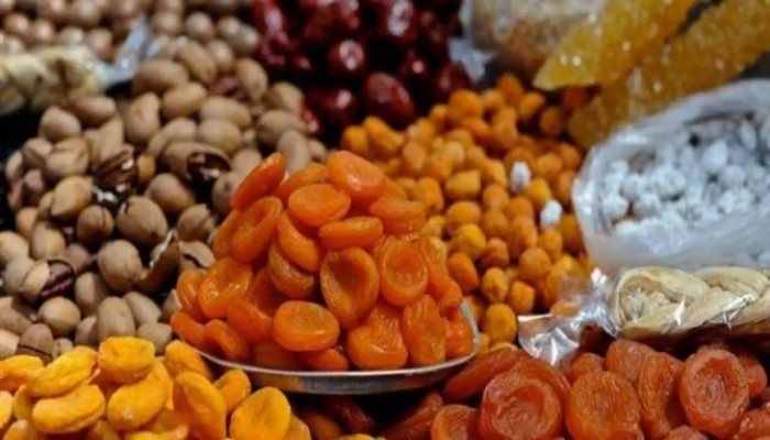 اختفاء بهجة الفقراء برمضان.. الركود يدفع انخفاض أسعار ياميش رمضان 20%