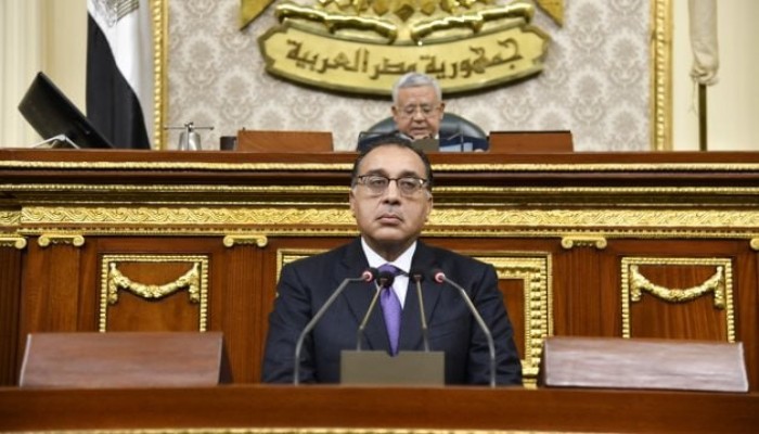بين خطاب الاستقرار والواقع الكارثي.. هل تعكس تصريحات مدبولي حقيقة وضع الدولار والاقتصاد؟