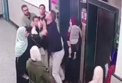 نقابة الأطباء: الاعتداء على طبيب مستشفى الباجور يفضح عجز الدولة.. وتُحذّر من «تصحّر طبي» وغضب مهني لا يُحتمل