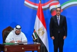 بيع محطة رياح جبل الزيت للإمارات.. دولارات عاجلة في مقابل رهن سيادة الطاقة المتجددة