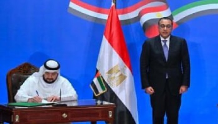 بيع محطة رياح جبل الزيت للإمارات.. دولارات عاجلة في مقابل رهن سيادة الطاقة المتجددة