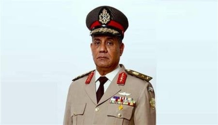 سابقة في تاريخ الجيش المصري.. السيسي يُكرّس نفوذ الأكاديمية العسكرية باختيار رئيسها وزيرًا للدفاع 