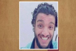 أسرة  المعتقل كريم عبد الستار في دوامة البحث عن مصير ابنها المختفي قسريا منذ  9 سنوات