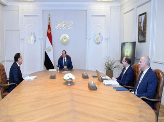 حزمة السيسي قبل رمضان: دعم نقدي لامتصاص الغضب فهل تكفي لوقف السخط الشعبي؟