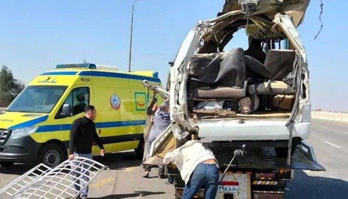 بالأسماء.. مصرع وإصابة 16 شخصًا في حادث مروع على صحراوي البحيرة