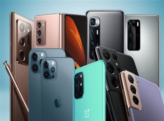 فجوة أسعار الموبايلات في مصر تصل إلى 60% عن أسعار الدول المجاورة.. وشعبة المحمول تحذر من “بلبلة الضرائب”