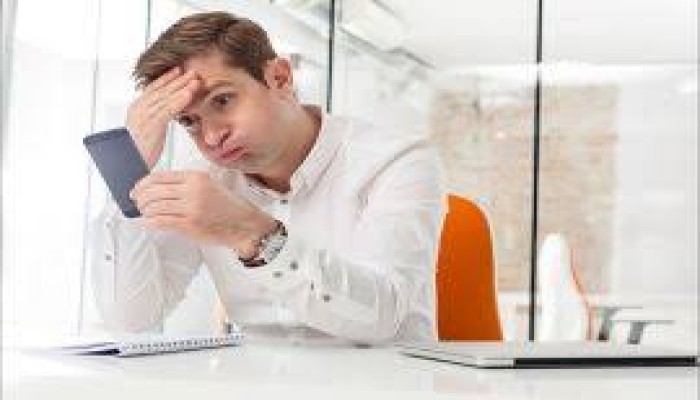 كيف تتخلص من السموم الرقمية خلال شهر رمضان؟