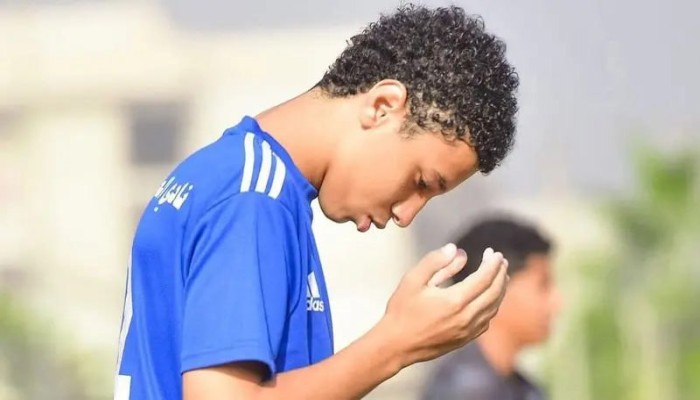 رحيل معتصم زكريا ناشئ نادي المنصورة على الأسفلت.. حادث إفطار صائم يكشف فوضى العمل الخيري على الطرق