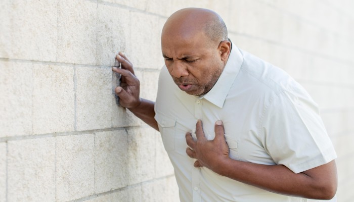 صيام مرضى القلب يحكمه استقرار الحالة الصحية من شخص لآخر