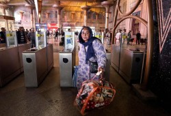 اللاجئون في مصر يعيشون تحت وطأة الخوف وسط اعتقالات وترحيلات تعسفية