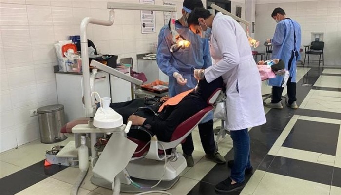 نقابة أطباء الأسنان تطالب بـ56.5 ألف كرسي جديد لإنهاء معاناة المرضى وأزمة التكليف