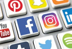 كيف تنظم استخدام منصات التواصل الاجتماعي خلال رمضان؟