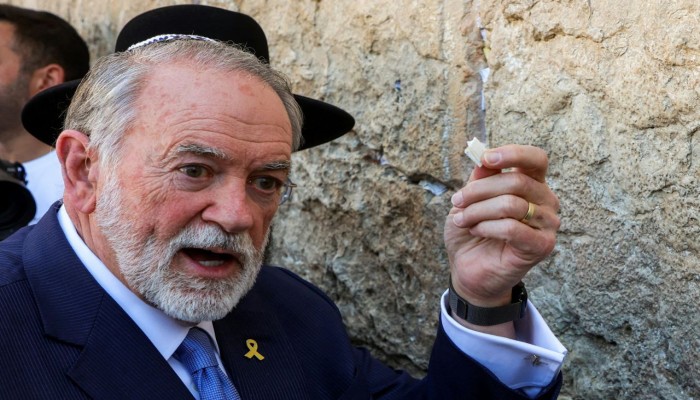 نيو ريبابليك || هل أعطى مايك هاكابي الضوء الأخضر لإسرائيل لغزو نصف المشرق؟